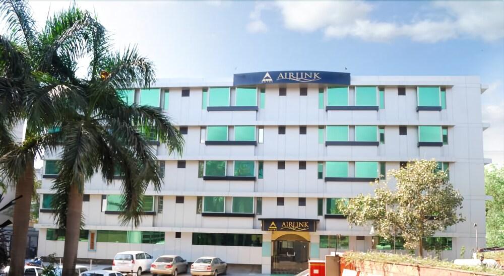Hotel Airlink Мумбаи Экстерьер фото