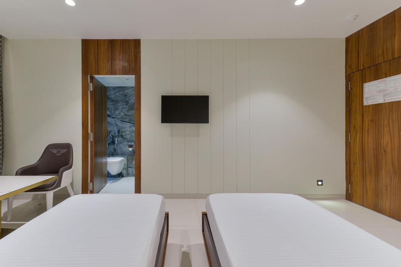 Hotel Airlink Мумбаи Экстерьер фото