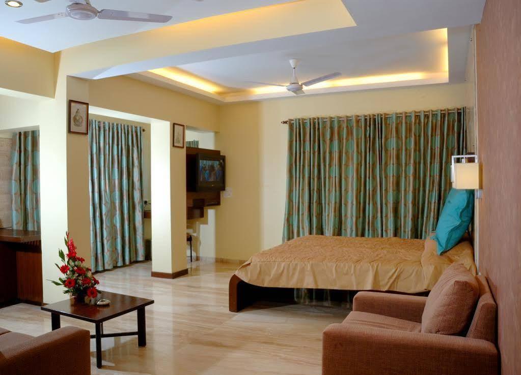 Hotel Airlink Мумбаи Экстерьер фото