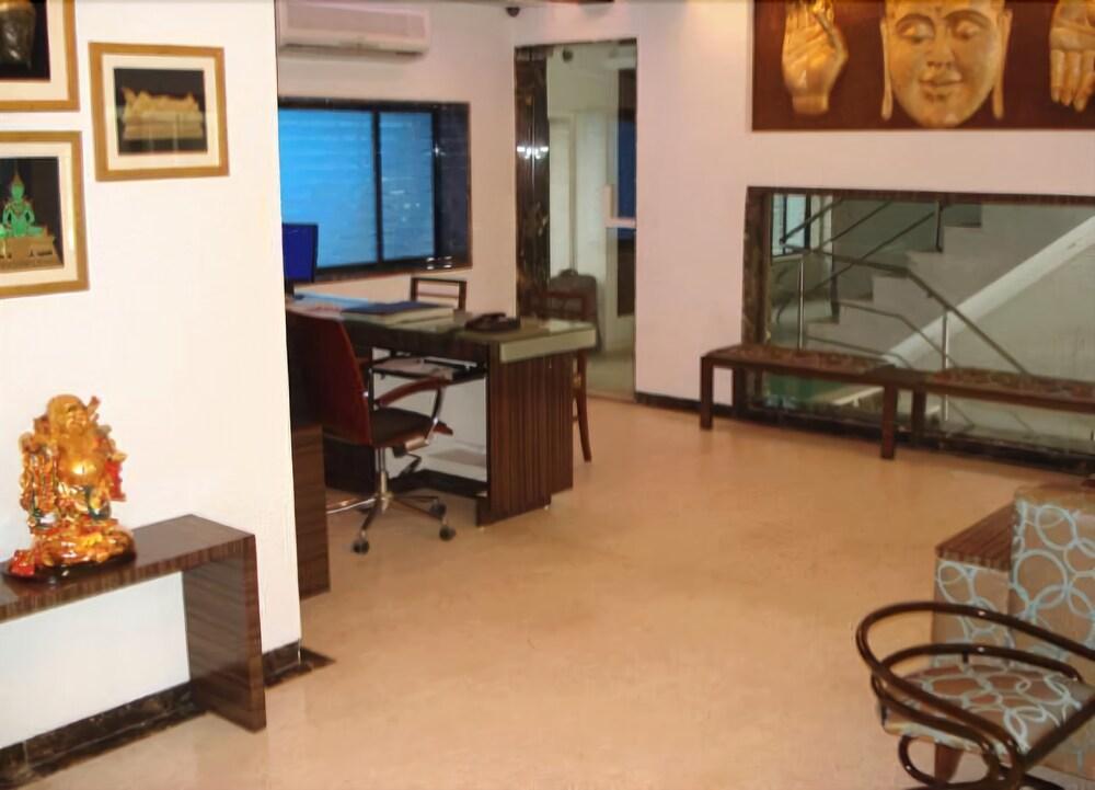 Hotel Airlink Мумбаи Экстерьер фото
