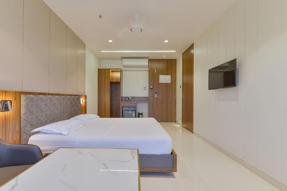 Hotel Airlink Мумбаи Экстерьер фото